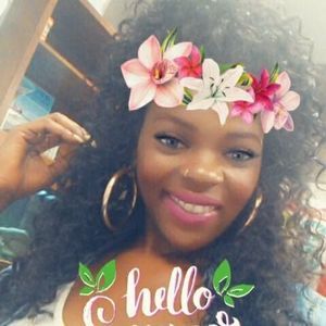 Meet your Posher, Latonya